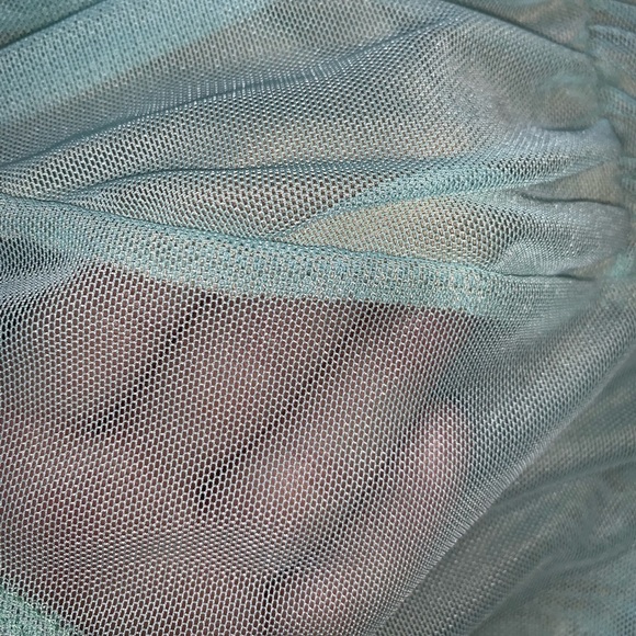 Fashion Nova body suit - Picture 4 of 6